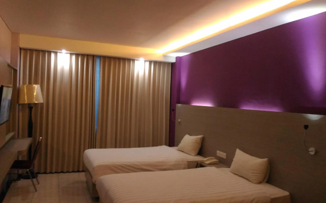 Hotel Kharisma