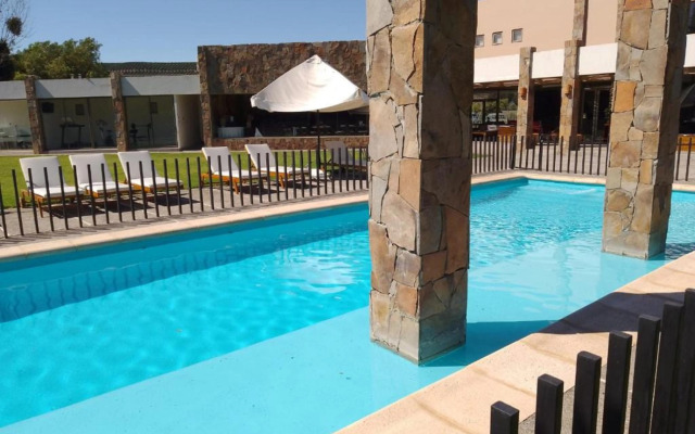 Limari Hotel