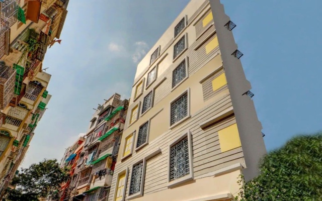 Goroomgo Luxurious Stay Kolkata