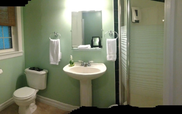 Snowflake Manor Bed & Breakfast
