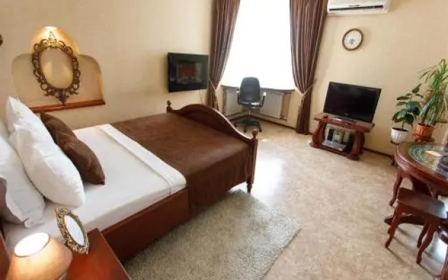 Studio Suite near Lake with Jacuzzi