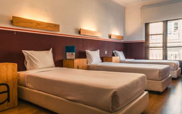 Hostel 4U Lisboa вид на фасад