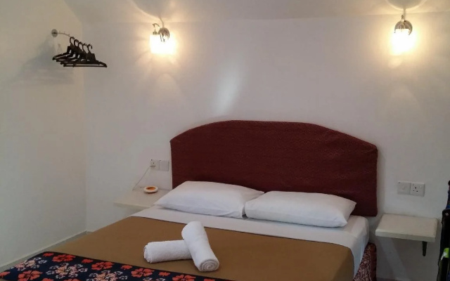 Noor Arfa River Chalet