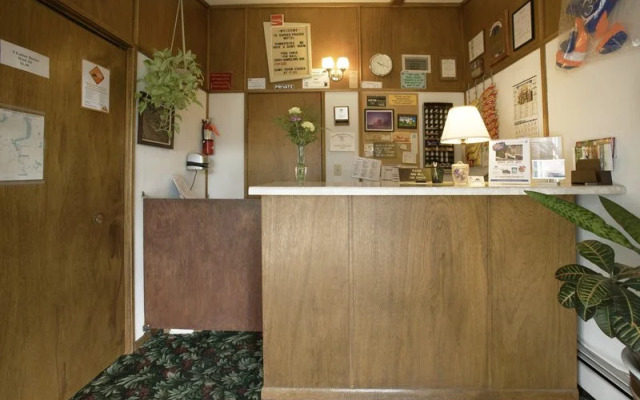 Gopher Prairie Inn