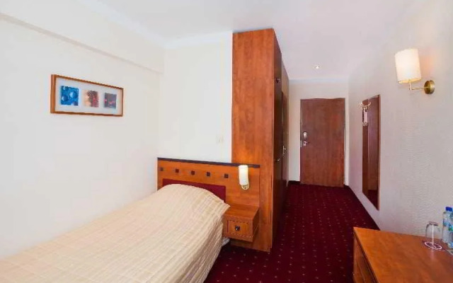 Qubus Hotel Wałbrzych