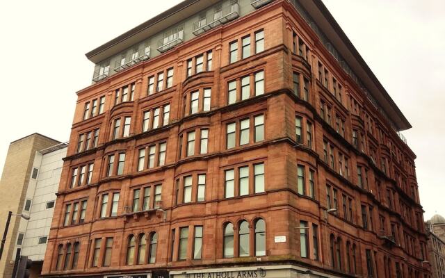 Апартаменты City Centre Apartment Renfrew Chambers вид на фасад