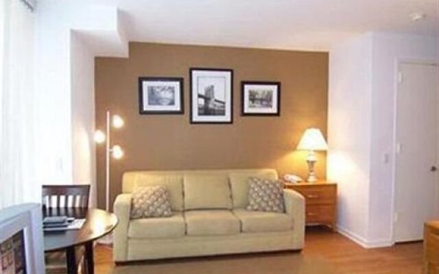 Отель Midtown Stay комната для гостей