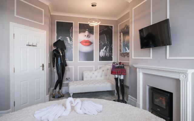Отель Fred's Flat With Sea View Брайтон удобства в номере
