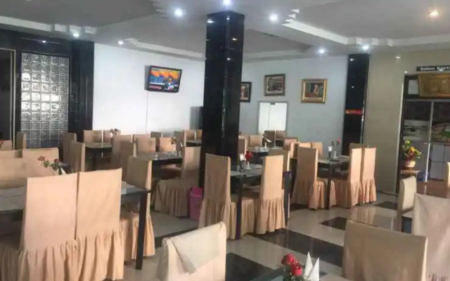 Hotel Syariah Cn Darussalam Sibolga