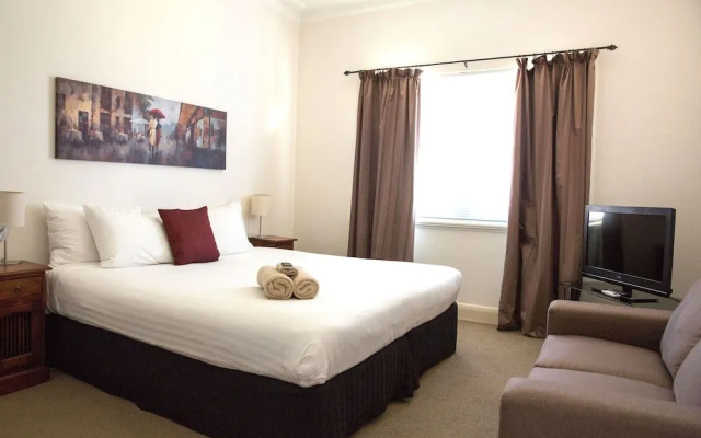 Apartments on Morrow