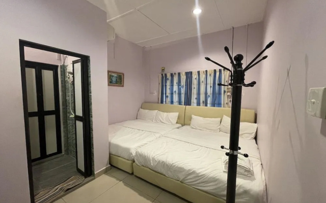 OYO 90414 Idyllic Paradise Guest House