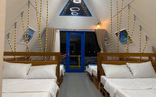 La beach house Nhơn Lý Quy Nhơn