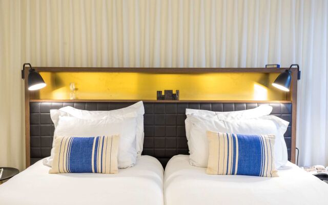 Отель INK Hotel Amsterdam - MGallery Collection Нидерланды, Амстердам - отзывы, цены и фото номеров - забронировать отель INK Hotel Amsterdam - MGallery Collection онлайн комната для гостей