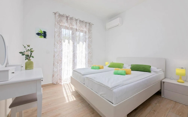 Spacious Villa With Private Pool in Labin
