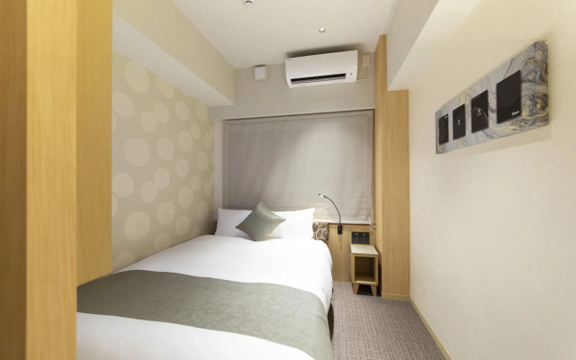 Hotel Hillarys Shinsaibashi
