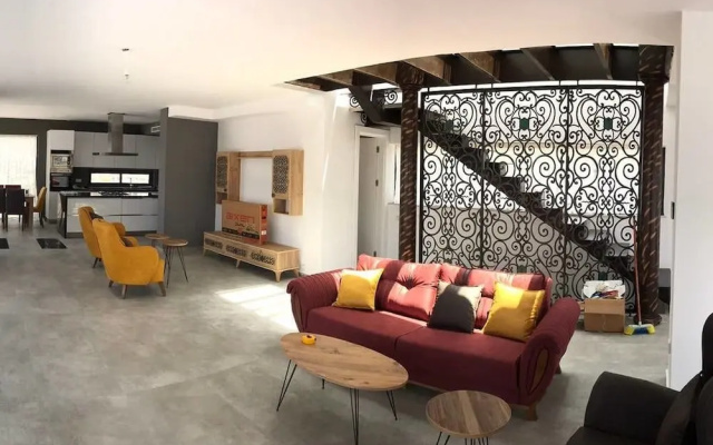Villa VIP