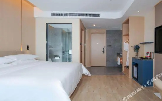 Vienna International Hotel (Kunming Dianchi Haiyuan Fortune Center)
