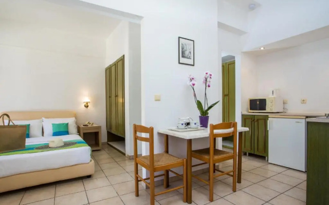 Royal Apart Hotel