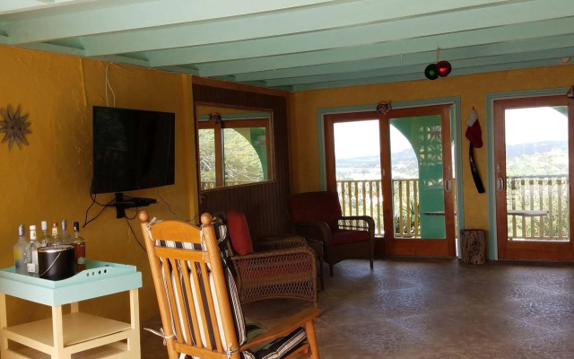 Carringtons Inn