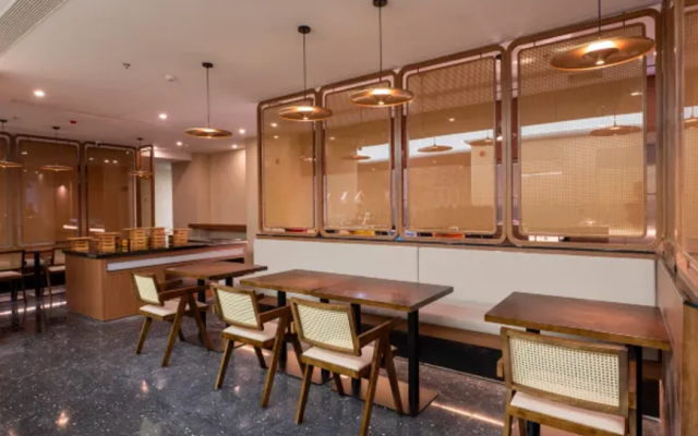 Yuezhi Light Hotel(Guangzhou Eastern Railway Station Yantang Metro Station Store)