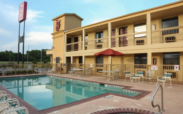 Red Roof Inn Ardmore