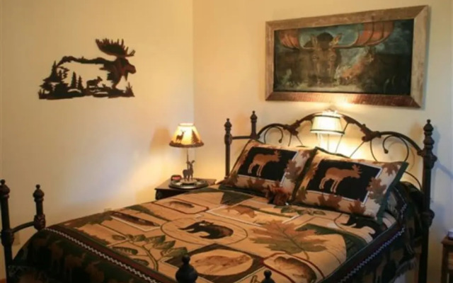 Gray Wolf Mountain Inn