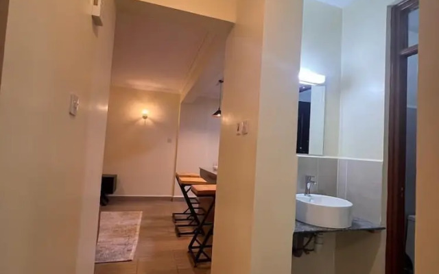 Lux Suites Kipande Family Apartments