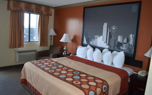 Hill Country Inn & Suites
