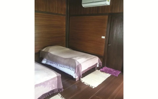For Rest Resort