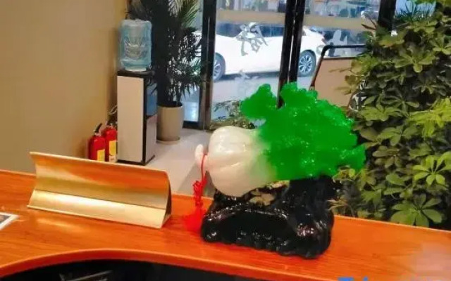 Zhengyang Guangzhou Hotel