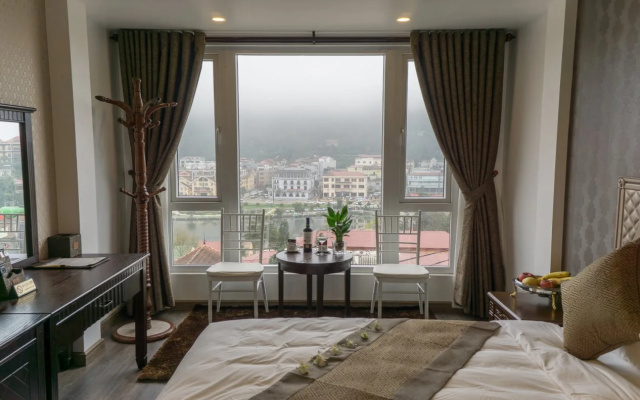 Sons Hotel