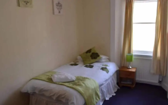 Newcastle Arms Hotel