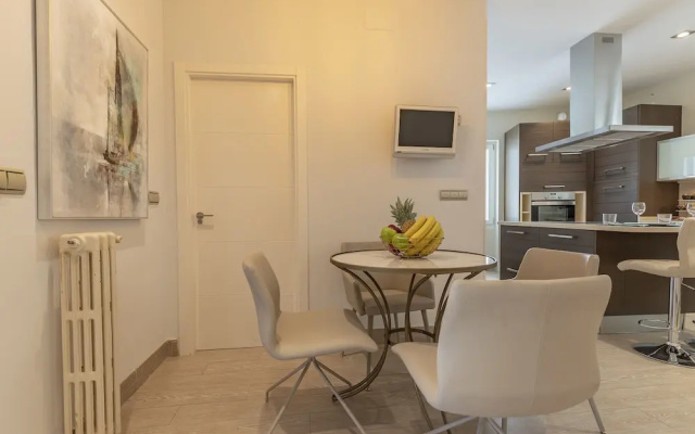 Living4Malaga Granada Supreme