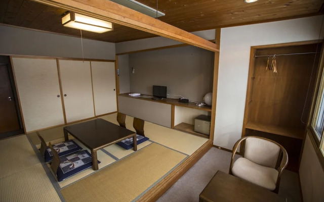 Nomad Hakuba