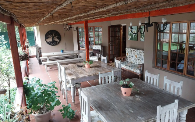 Lily Guesthouse