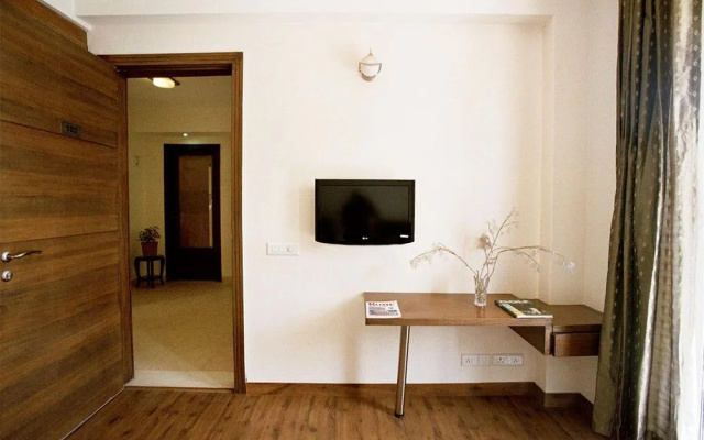 Perch Service Apartment- Sector 40