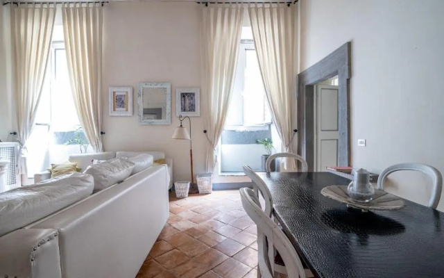 Via Dei Cartari Luxury Appartament