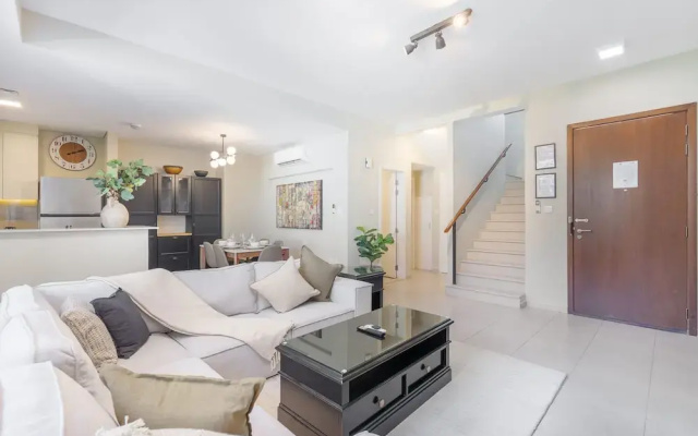 Elegant Villa Escape Perfect for Families