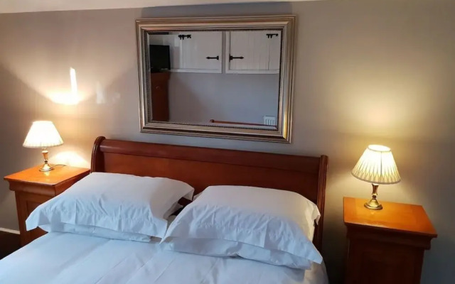 Muggles End, Falmouth, a Short Walk From the Beach