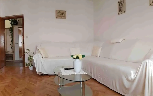 Supetar Central Child-friendly and Dog-friendly Apartment Near Beach