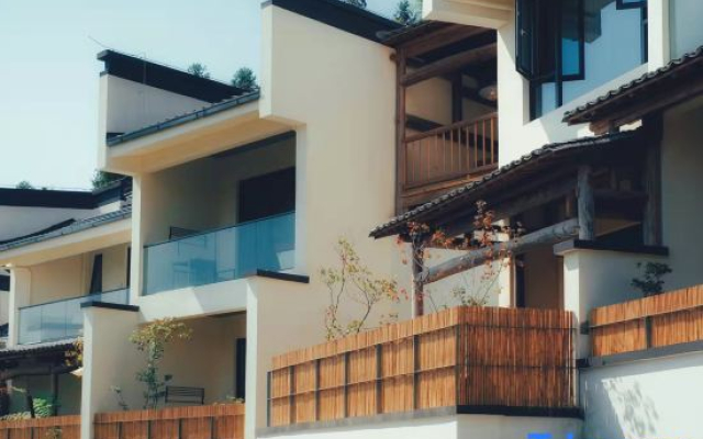 Nomadland Villa Resort