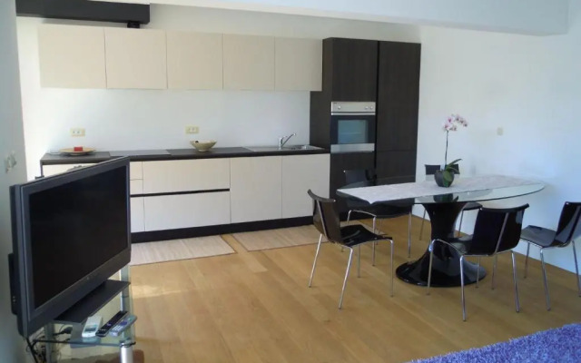 Apartments Legend