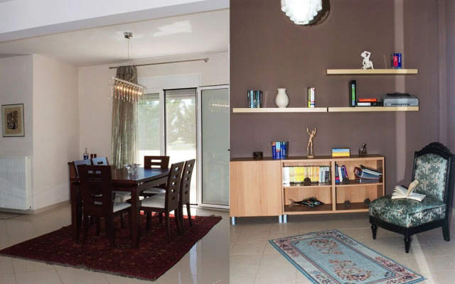 This wonderful 300m2 house in Gefira Thessaloniki...