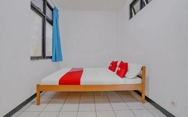 OYO 90352 Villa Agape 2