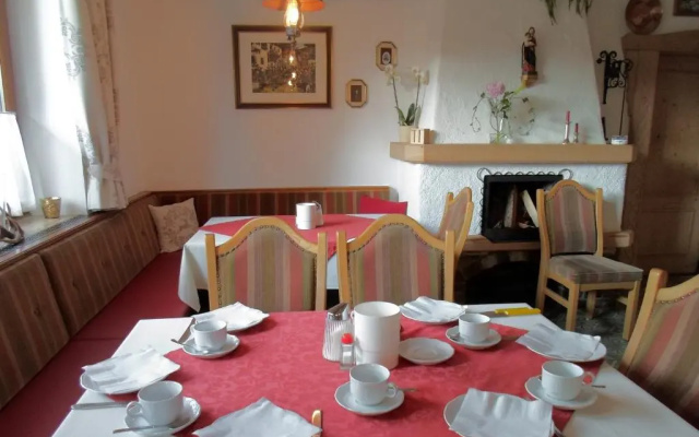 Hotel-Garni Austria