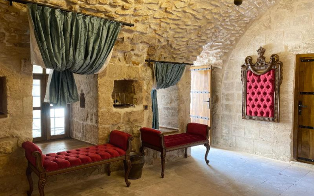 Fairouz Otel