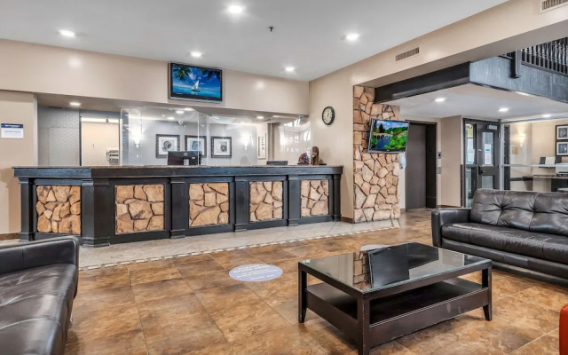 Best Western Seven Oaks Inn