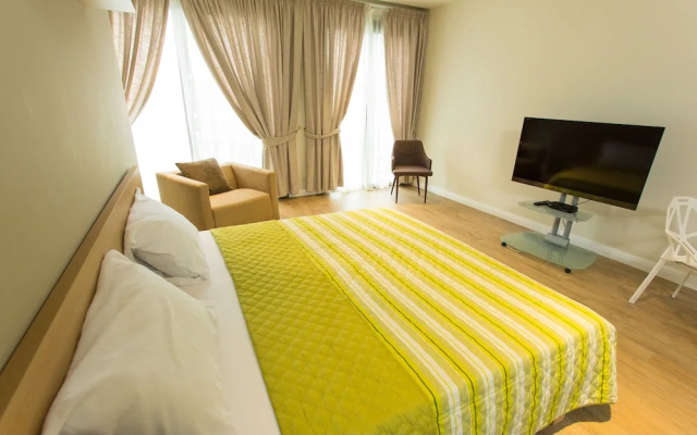 Accra Luxury Apartments at Pearl In City