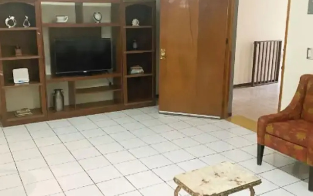 New Apt in GDL Near Cathedral