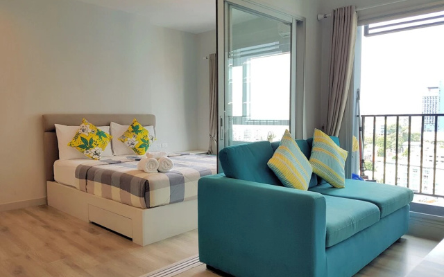 1BR Centric Sea 102 With Infinity Pool